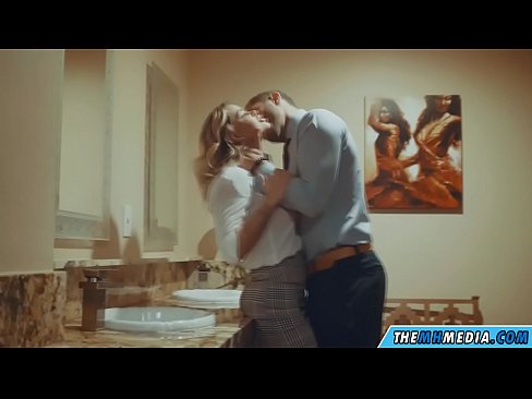 ❤️ Kad te prsata plavuša zavede u javnom toaletu ☑ Jebeni video na bs.assay-define-smartlink.ru